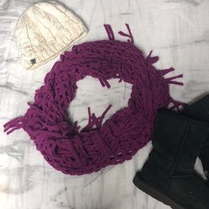 purple scarf